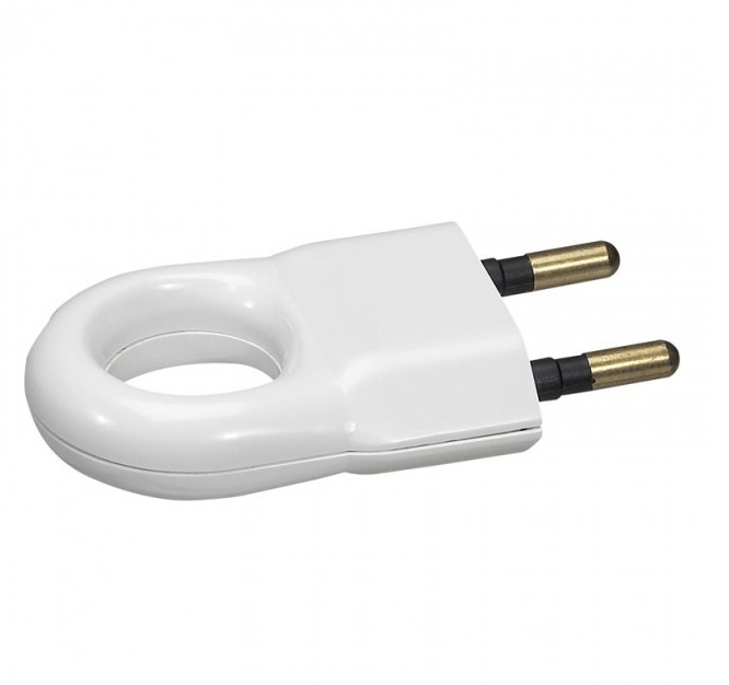 Вилка Smartbuy, плоская с кольцом белая 6А 250В (SBE-2.5-P10-w)