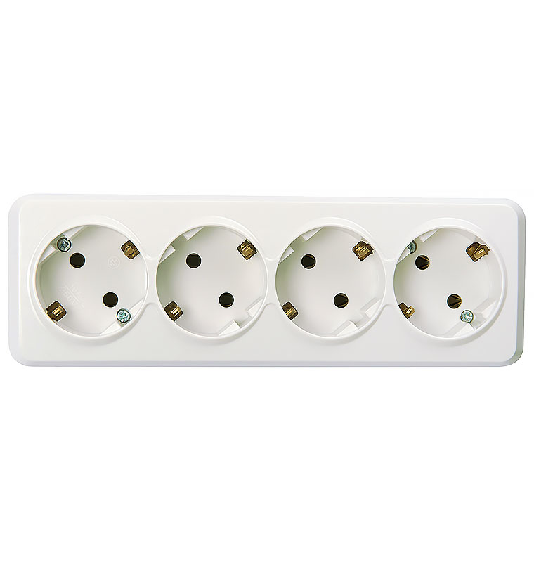 Розетка Белый 4-х местная открытой установки с заземлением  Юпитер Smartbuy (6шт)